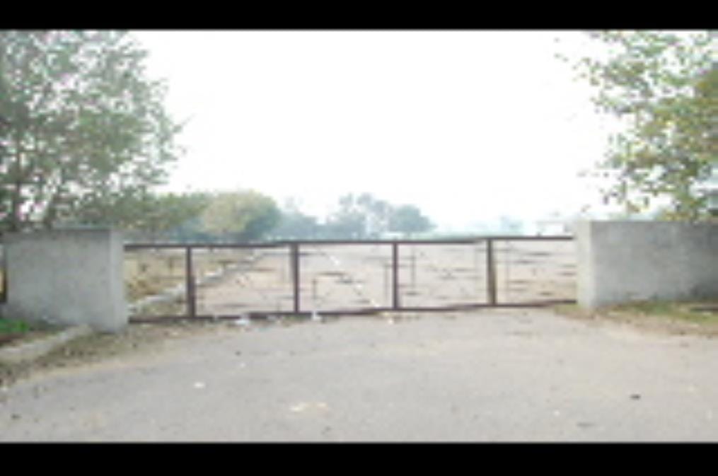Rest area for drivers on National Highway becomes deserted