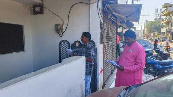 सीहोर। नपा ने लोगों से अतिक्रमण हटाने लगाए लाल निशान