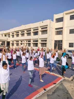 Volunteers were made to practice meditation and yoga