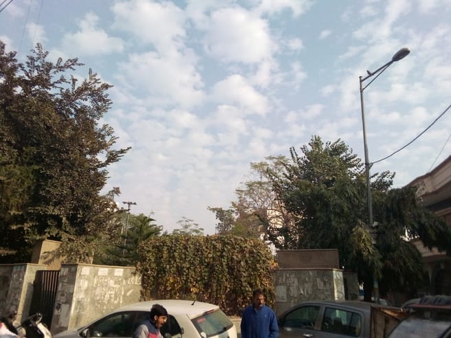 Partial clouds covered the sky, minimum temperature increased