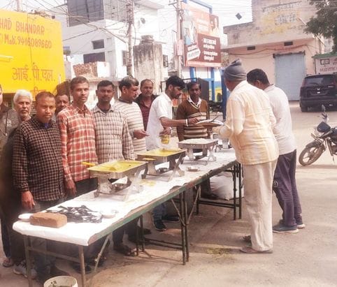 Bhandara ran all day long in Kanina Mandi