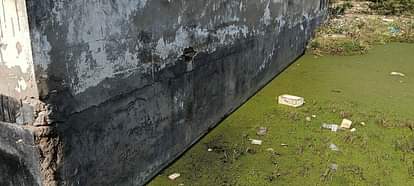 Drains are not draining water, waterlogging is causing cracks in walls