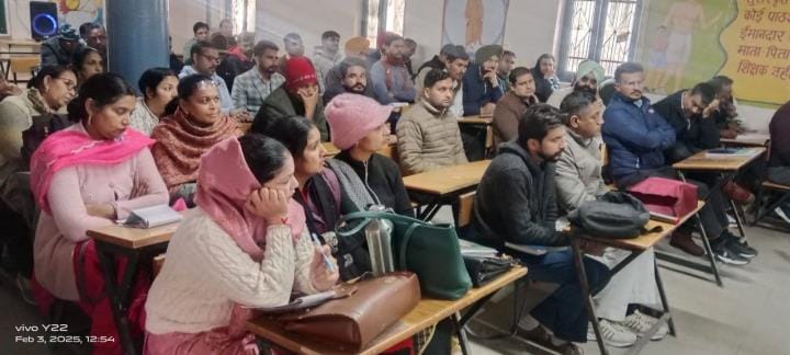 How can books be made without illiterate literate volunteers given the responsibility of teaching online?