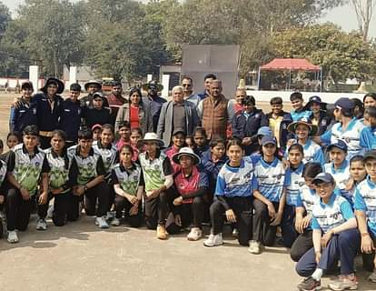 DCA Moradabad defeated Unnao and Agra defeated Jalaun Red