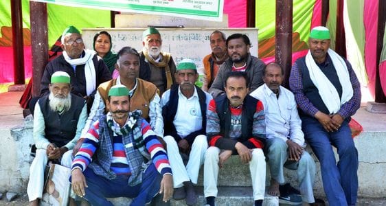 Bhakiyu staged a sit-in protest at Malviya residence for loan waiver