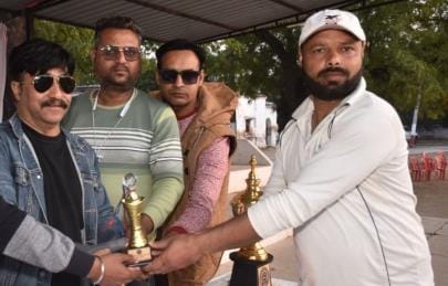 GB Nagar and Jalaun teams won