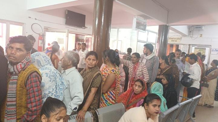 Shortage of doctors in district hospital, services affected