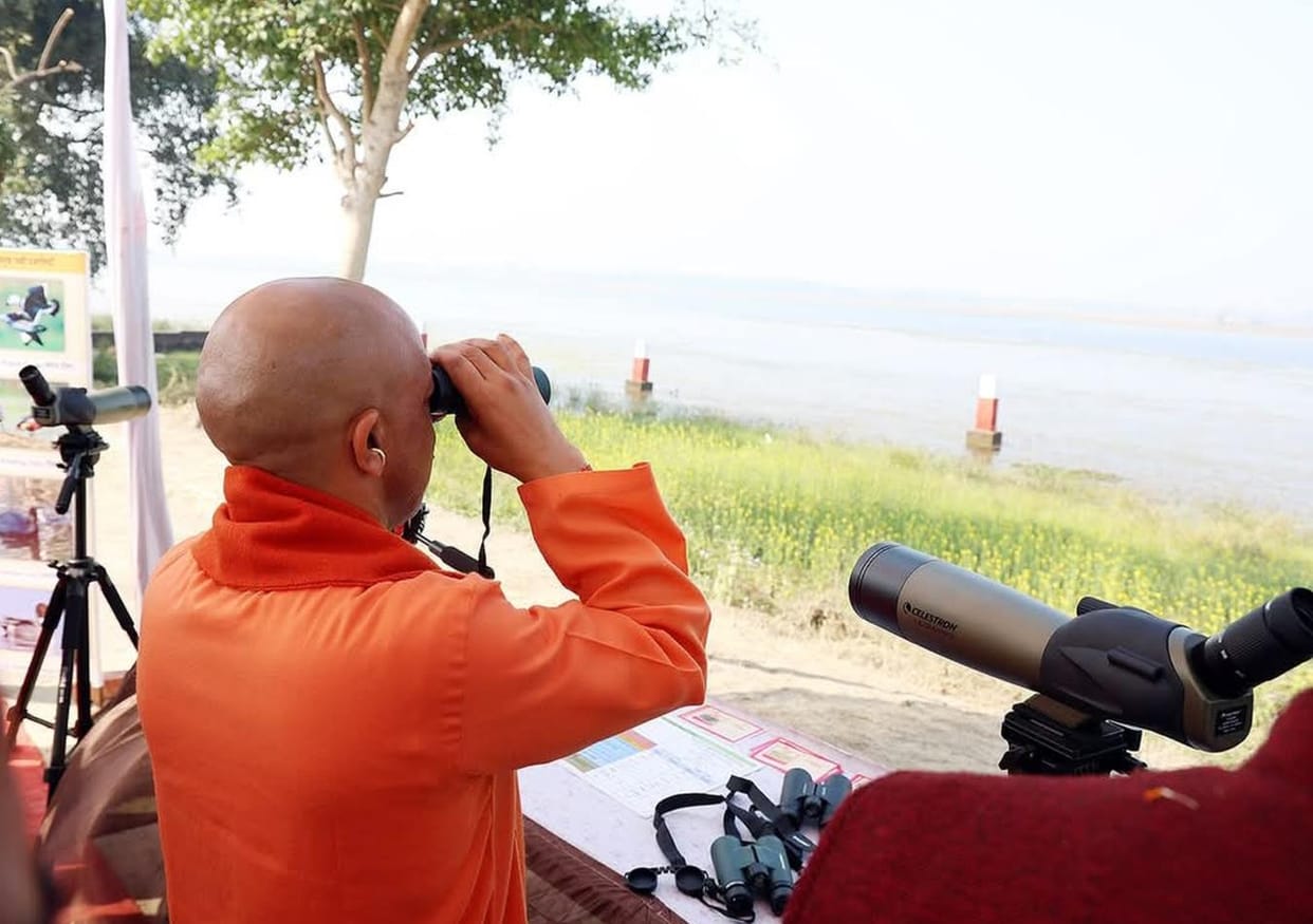 Preparation for open safari in Tikri forest