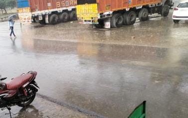 Weather changed again due to drizzle and clouds, crops benefited