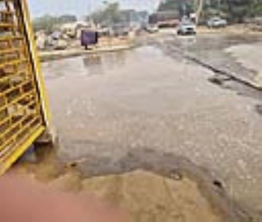 Drinking water line connection opened on Fatehabad Road in Bhattukalan