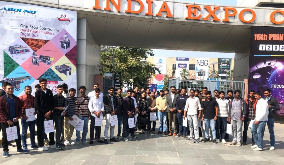 Hakenvi students visited Print Pack India exhibition