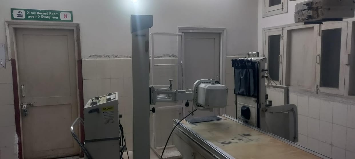 technician injured after X-ray machine at CHC in Amethi electrocuted and hospitalized
