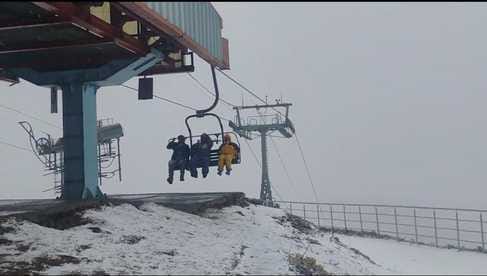 Weather took a turn, snow fell in Badrinath Dham and Hemkund Sahib
