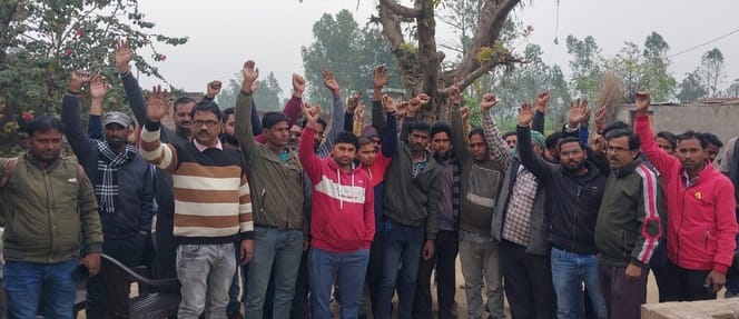 Management bowed down attitude electricity workers called for talks