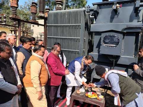 Electricity supply started from new transformer, relief from power cuts