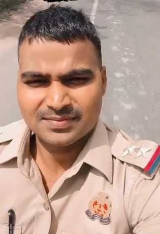 Trainee sub-inspector asked for bribe of ten thousand rupees, suspended