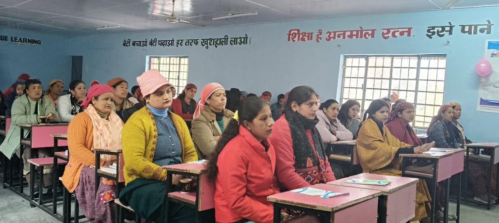 Training camp started in primary schools of Education Block Sarahan in Jhakri.