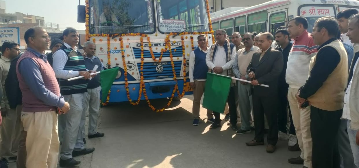 bus for prayagraj
