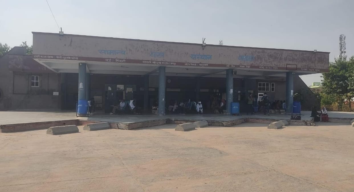 Government should get the department to expand the bus services of Badhra