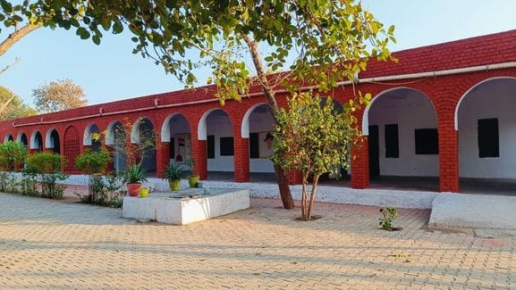 Four government schools of Mahendragarh area top in beautification