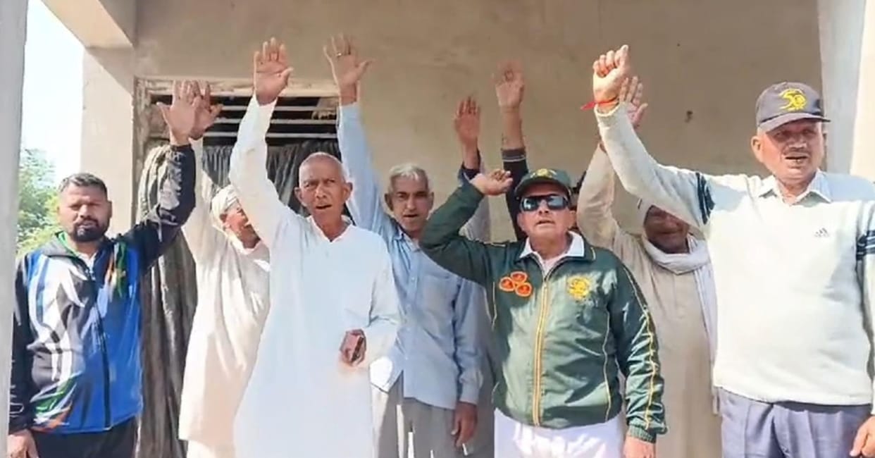 Villagers warned of locking the water house if drinking water problem is not solved