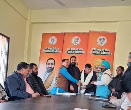 Organization of meeting of new divisional presidents and booth presidents