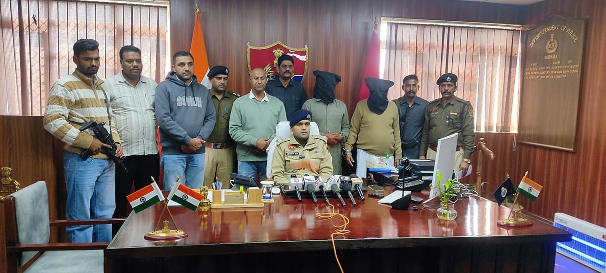 Two inter-state drug smugglers arrested, 200 kg of poppy recovered, used to bring it from Madhya Pradesh and supply it in Punjab, Haryana and Rajasthan.