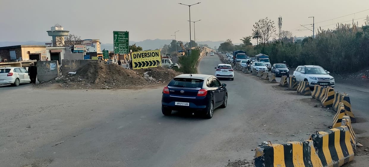 Ten months late, work is still slow, when will the bridge connecting 50 villages be completed?