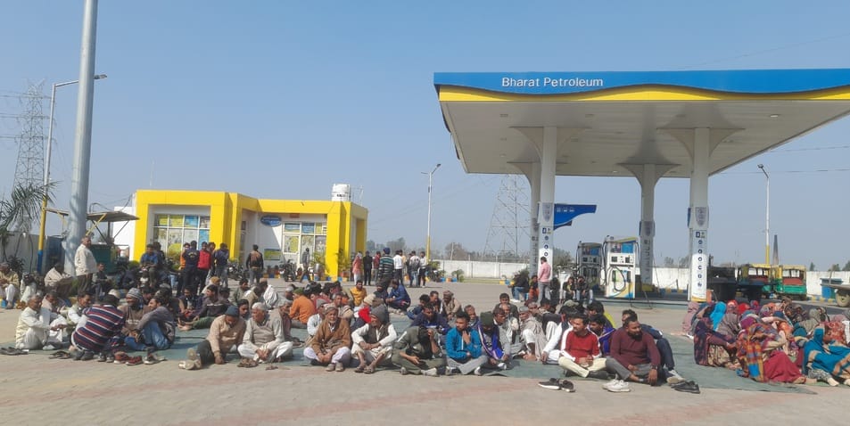 Protest demanding compensation