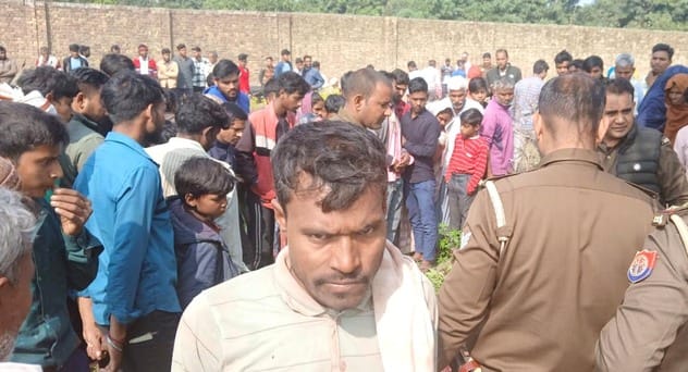 An unknown youth was murdered and his body was thrown in the field