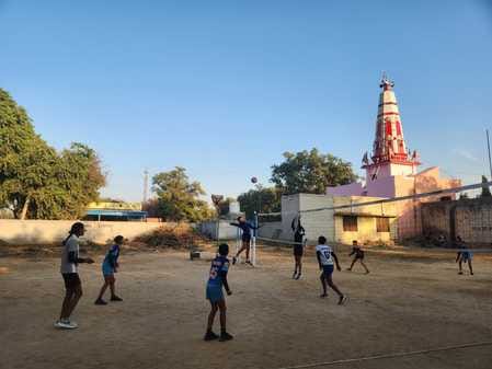6 youth of Pilimandori took up volleyball and got government jobs