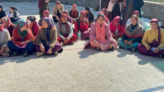 Chachoga Panchayat jumps into fight against Chitta