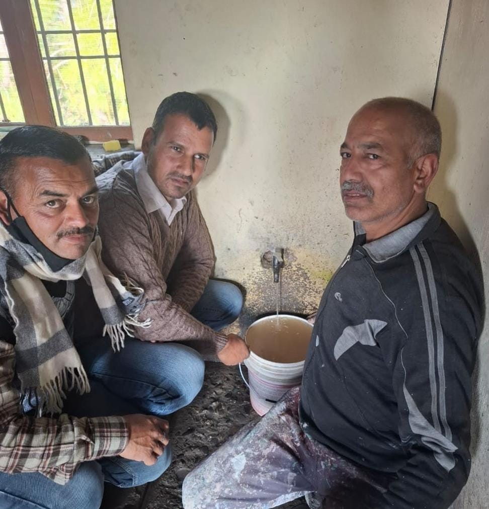 Syanji school students forced to drink muddy water