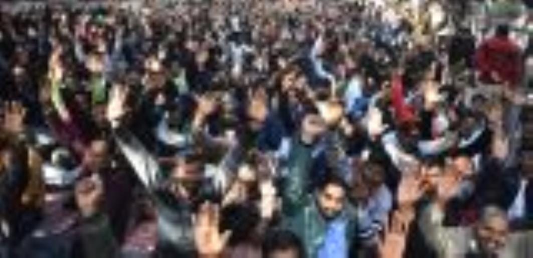 Demonstration against retrenchment of contract electricity workers