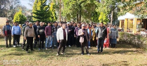 Demonstration against abolition of posts in Electricity Board