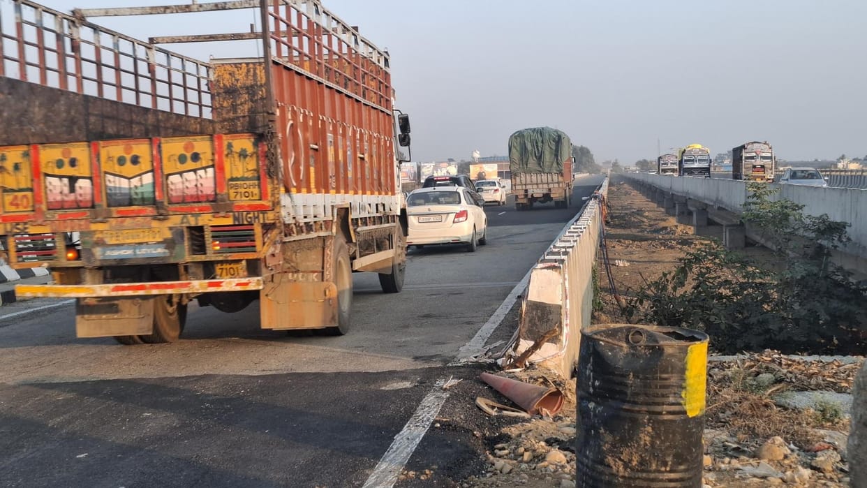 Traffic Start After 568 days At Old bridge on Tarnah Drain