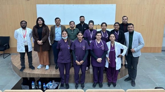 JR, Nursing officers learned the use of chemo port implantation and biopsy equipment.