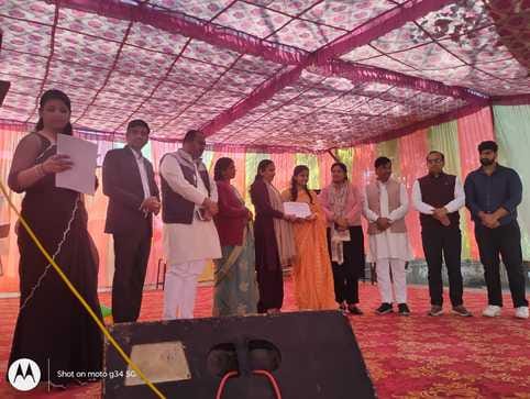 Closing of spring festival in girls college