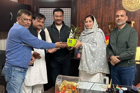 KOBI members meet chairperson for cleanliness in industrial areas