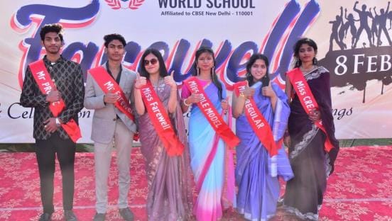 Alex Meister and Jiya Chaudhary were elected Miss Farewell