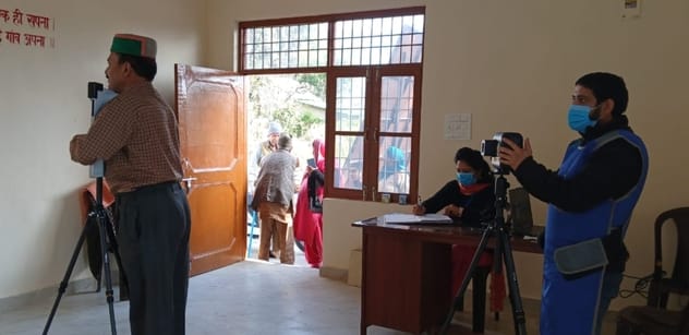 Symptoms of TB disease in 75 out of 434 prisoners in Dharamshala jail