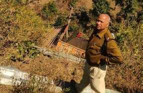 मौके पर पहुंची पुलिस