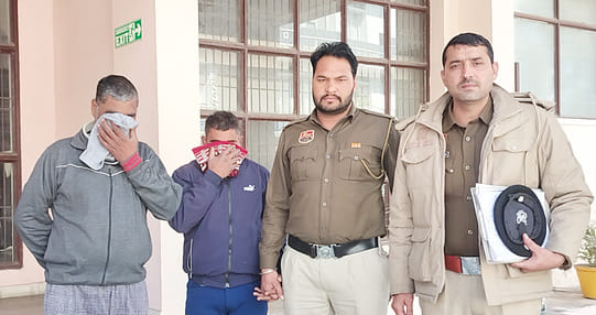 Two accused of theft of goods from marriage palace arrested, 40 thousand rupees recovered