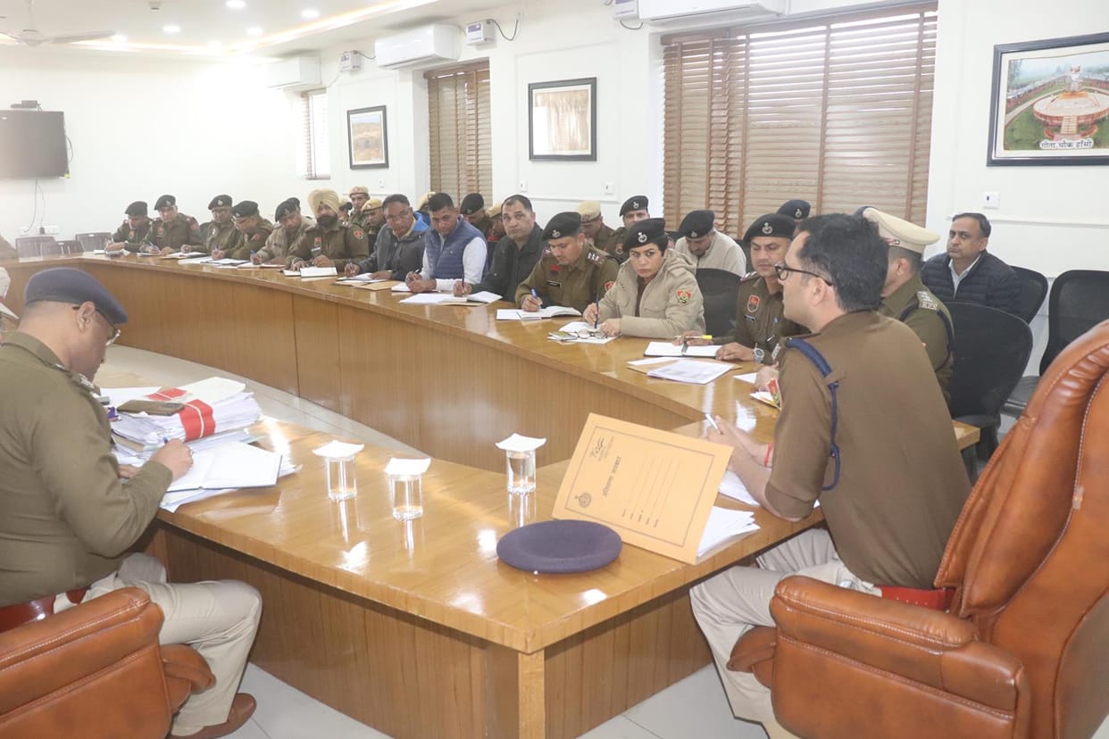Take strict action against drug smugglers