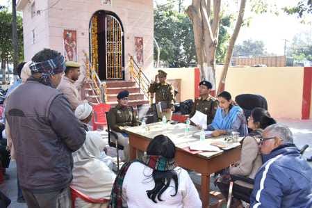 42 complainants reached the police station resolution day, 25 got justice