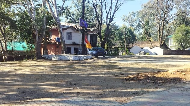 Ignoring the orders of the education department, vehicles are parked inside the school gate