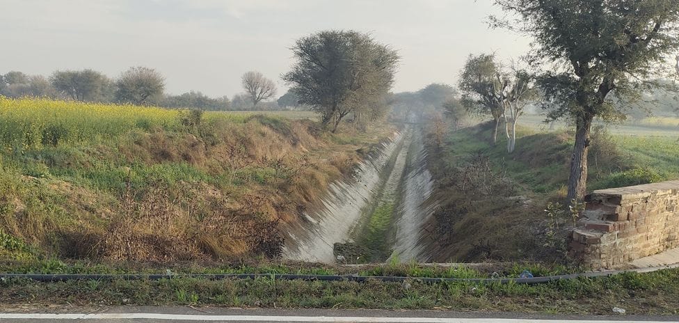 Discrimination against Satnali in canal water distribution