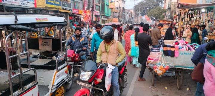 Red marks left behind...encroachment and jam on the road