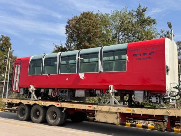 Three panoramic coaches reached Kalka, so far the number is ten