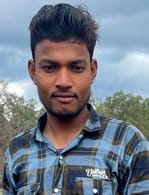 A young man died due to collision with a dumper